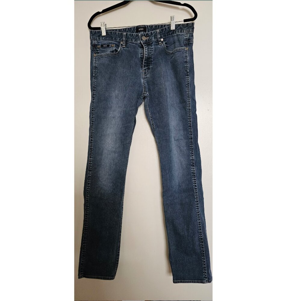 Hugo BOSS Delaware Slim Fit Jeans 33x32 Medium Wash Stretch Designer Denim